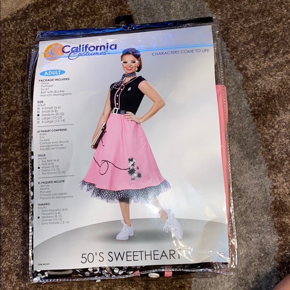 Women’s costume